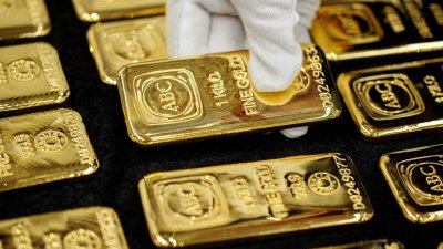 Златните резерви на Русия паднаха до най-ниското си ниво
