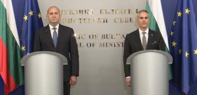 "Нов възродителен процес" запали нов фронт на войната Гюров-Радев