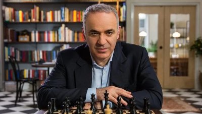 Каспаров: Ако Киев не получи помощта от Европа, губи войната 