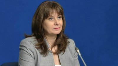 Обмудсманът: Родителите са изнудвани със скъпите ученически екскурзии, МОН да реши проблема