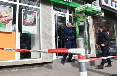 МВР: Няма връзка между двата обира на банки в София