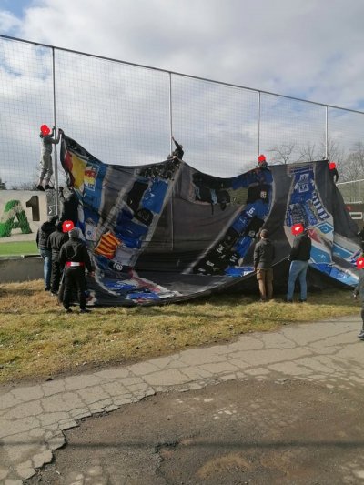 Първо в Lupa.bg: Ултраси на ЦСКА започнаха наказателната си акция (СНИМКИ)