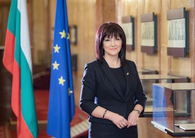 Караянчева: България не е „дъното на Европа"
