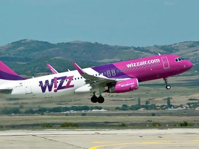 Wizz Air спира всички полети до Полша