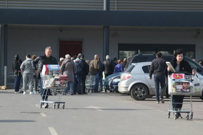 Очаквано: Свърши тоалетната хартия на Острова