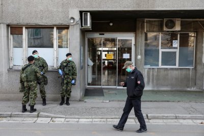 Сърбия под полицейски час, 11 нови болни