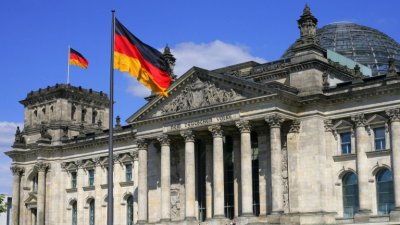 Германия помага на бизнеса с 500 млрд. евро