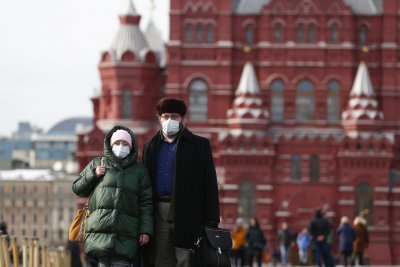 Москва: Истерията е по-опасна от самия коронавирус