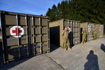 Италия включва военните медици в битката с коронавируса