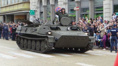 Без танкове по улиците, но армията ще може да арестува хора