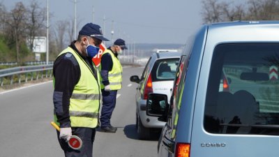 Не пускат без маски в автобусите от Димитровград за Хасково