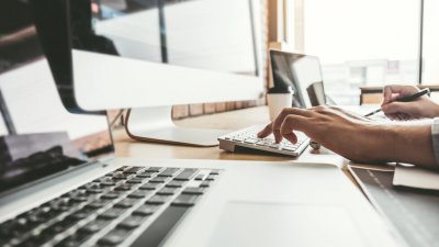 Технологични фирми подаряват 15 000 часа на държавата
