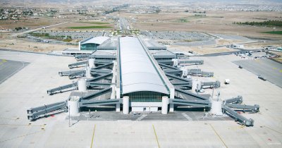 Кипър затваря летищата за още 14 дни 