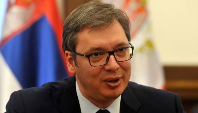 Вучич се втурна към огнищата на зараза в Сърбия