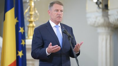 Румъния ще удължи извънредното положение с месец
