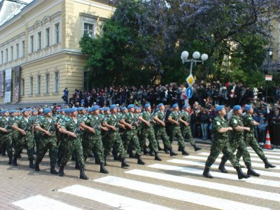 СДС се обяви против военния парад