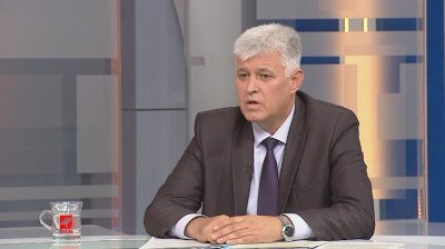 Димитър Стоянов: Прочетоха Гьоте за 3 часа, за да отвърнат на президента