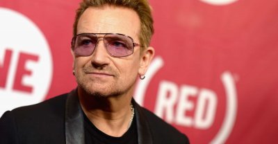 U2 дариха 10 милиона евро на медиците в Ирландия