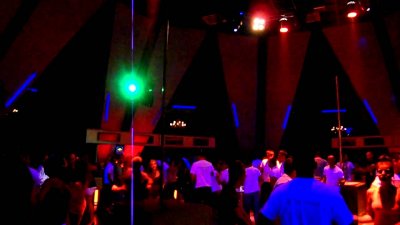 Без дискотеки за тийнейджърите в Бургас след 20 ч.