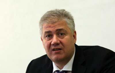 Шефът на "Пирогов": Не ходете на църква