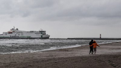 Германски съд свали забраната да се ходи на плаж