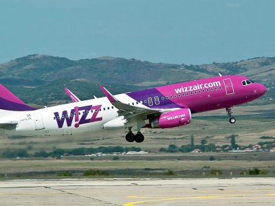 Wizz Air възстановява полетите между България и Испания