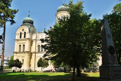 Обраха втория по големина храм в България