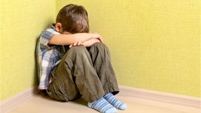 Мъж блудства с дете, подмамил го със синджирче