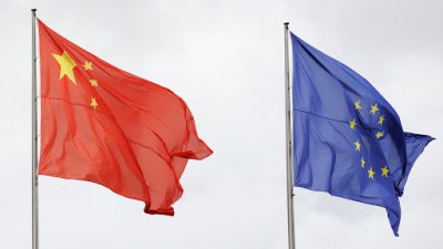 ЕС "гледа да не се конфронтира с Китай във връзка с жертвите"