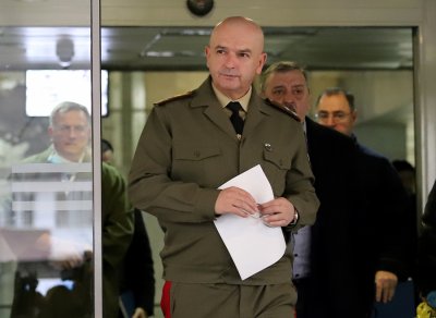 МВР търси кой заплашва Мутафчийски със смърт