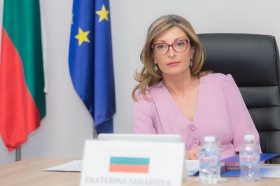 Екатерина Захариева: Време е да отменим ограничителните мерки и да отворим границите
