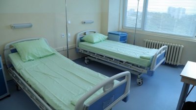 Починал е един от заразените в дома за стари хора във Видинско