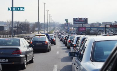 Парадокс: Хиляди напускат София по празниците, за да търсят работа в провинцията