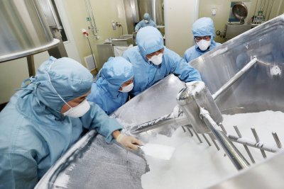 Дават 1,8 млн. лева за научни разработки за COVID-19