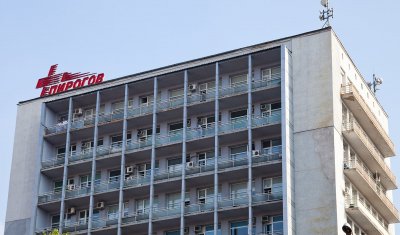 Транспортираха в "Пирогов" бременната, паднала от 4-ия етаж на болница в Горна Оряховица