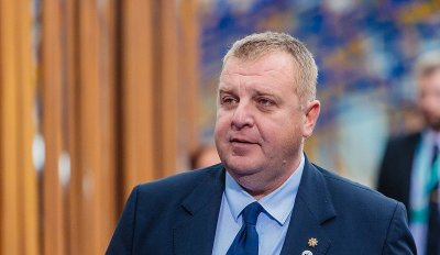 Каракачанов: Такива като Костя Копейкин са прости ренегати