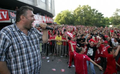 Дучето: Не искам Левски да фалира 