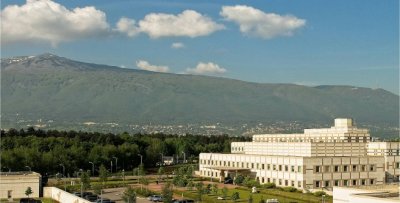 US-посолството: Не евакуираме наши хора, просто имаме свободни места