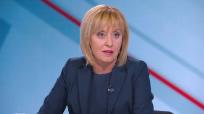 Манолова въстана срещу колекторите