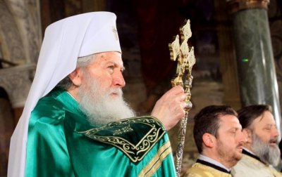 Патриархът благослови подаръци за медиците от първа линия