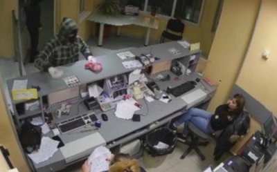 Спипаха двама цигани за обир във Враца 