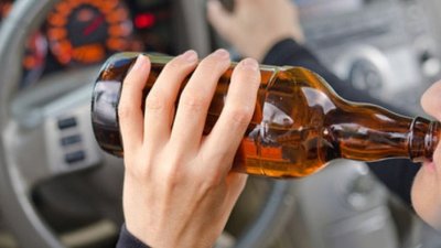 ПЕЧАЛЕН РЕКОРД! Арестуваха пияна шофьорка с 4,7 промила алкохол