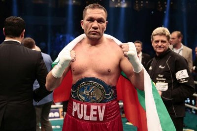Кобрата топи Джошуа пред IBF