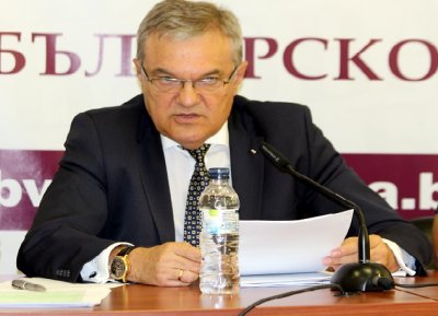 Петков неуморен: иска незабавното отстраняване на ГЕРБ
