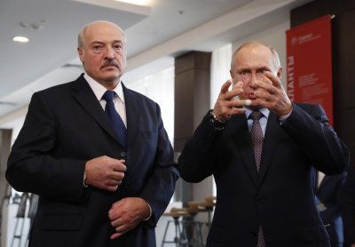 Лукашенко обвинява Русия и Полша в намеса в изборите