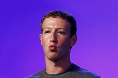Нов удар: Microsoft, Pepsi и Ford спират рекламите във „Фейсбук”