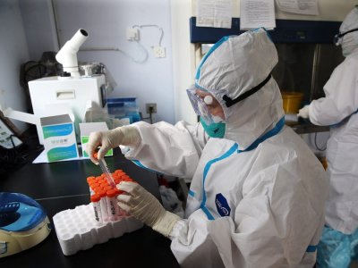 Китай омаловажи заплахата от нова пандемия от свински грип