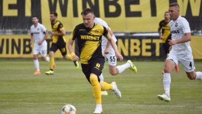 Трабзонспор официално поиска Тодор Неделев