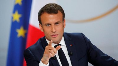 3 мегаминистерства ще възстановяват Франция
