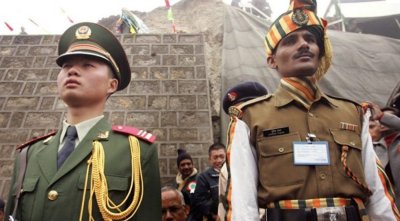 Индия и Китай изтеглят войниците от спорен граничен район